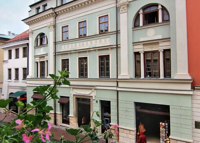 Residence 9